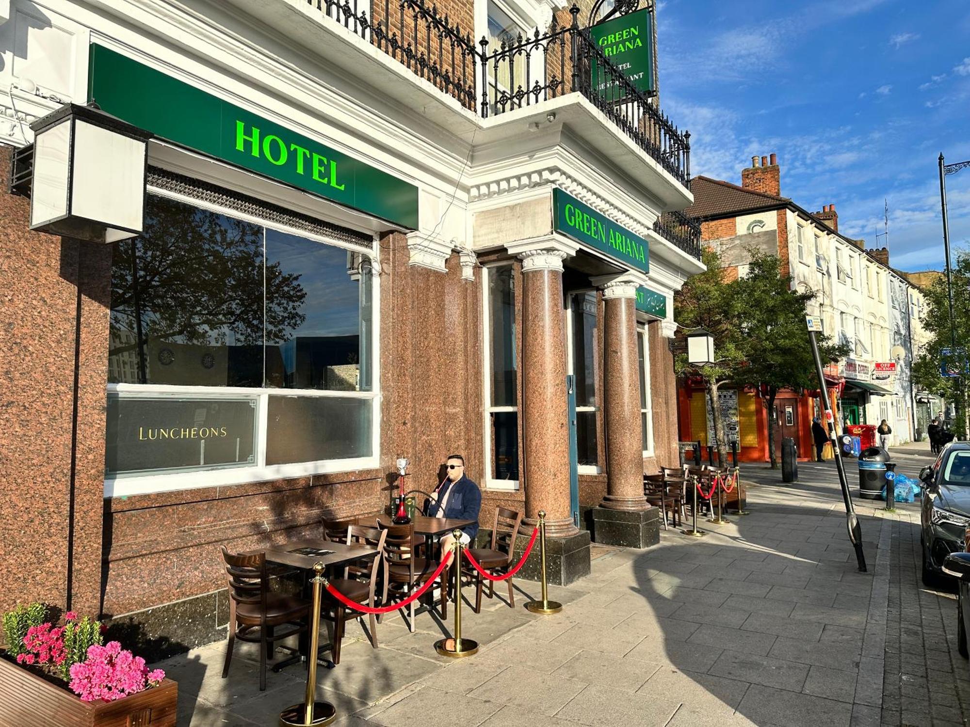Green Ariana Hotel - Near Wembley And Central Londýn Exteriér fotografie